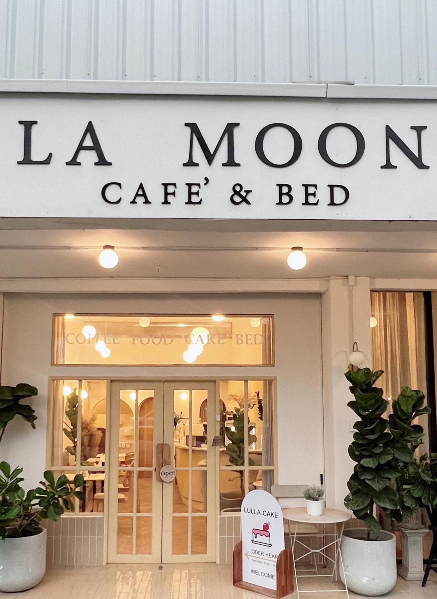 La Moon House Hotel Salaya Exterior photo